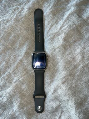 Series 9 Stainless Steel Gold Apple Smartwatch with Silicone Sport Band